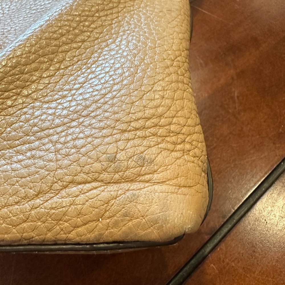 Tory Burch Beige Leather Tote - Picture 10 of 10